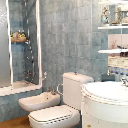 With 2 Bedrooms In Cenlle, With Wonderful Mountain View, Furnished ... * Laias